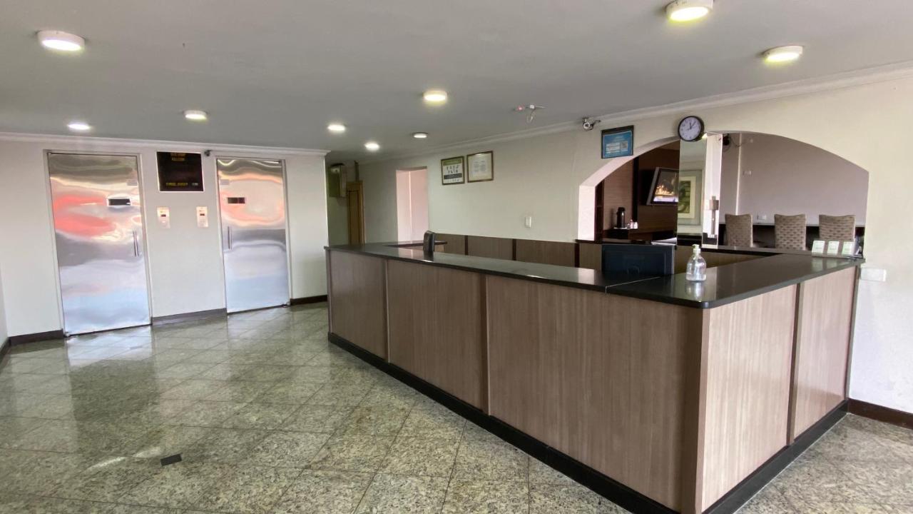 Hotel Itamaraty Curitiba Esterno foto