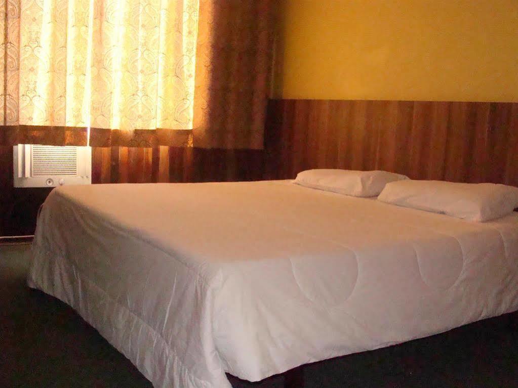 Hotel Itamaraty Curitiba Esterno foto